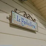 Le Moutat-le Holiday home Allemans